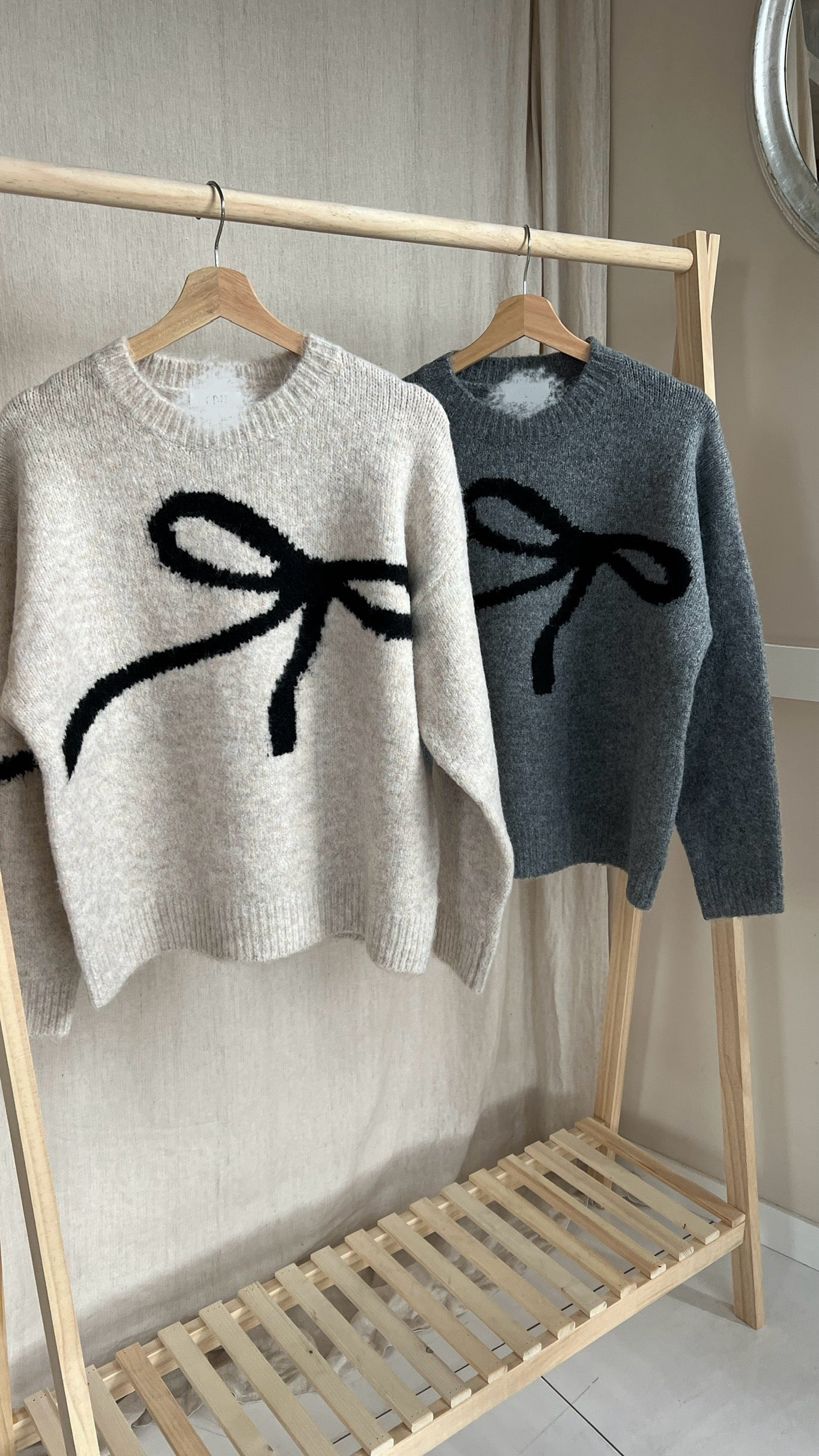 Ribbon wool knit